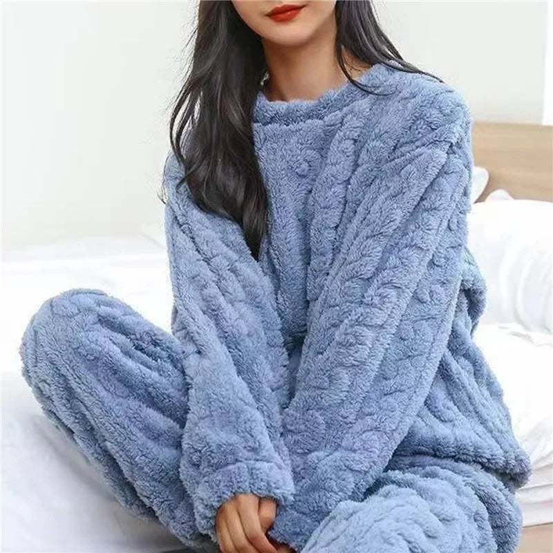 Women's 2025 pajamas set Winter Coral Velvet Homewear Fluffy O-neck leisure pajamas Velvet thickened two-piece loungewear set