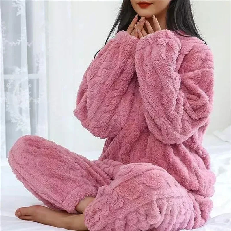 Women's 2025 pajamas set Winter Coral Velvet Homewear Fluffy O-neck leisure pajamas Velvet thickened two-piece loungewear set